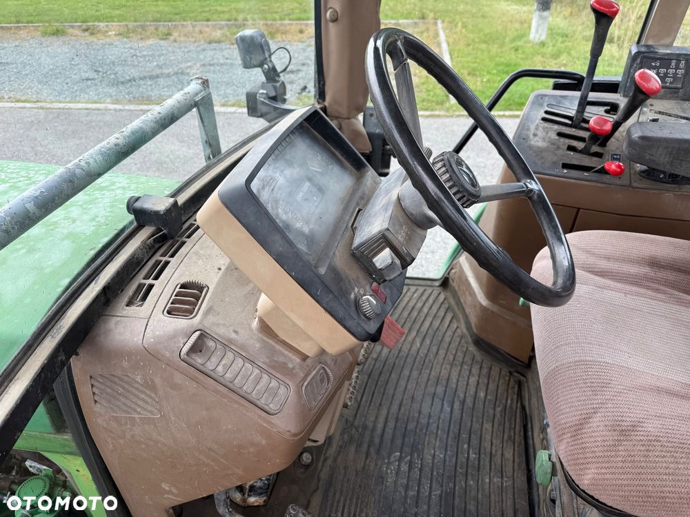 John Deere 6300 / NISKIE MOTOGODZINY / NOWE OPONY / ŁADOWACZ PRZEDNI / DODATKOWY OSPRZĘT / Z FRANCJI / STAN BDB / / / - 25