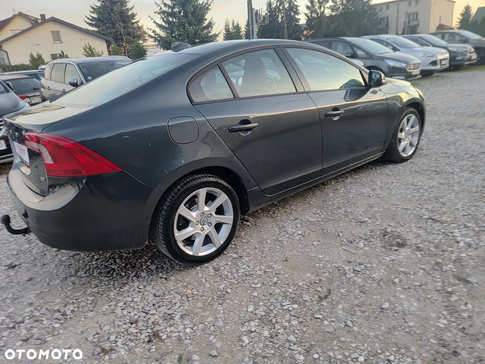 Volvo S60 D4 Geartronic Momentum - 7