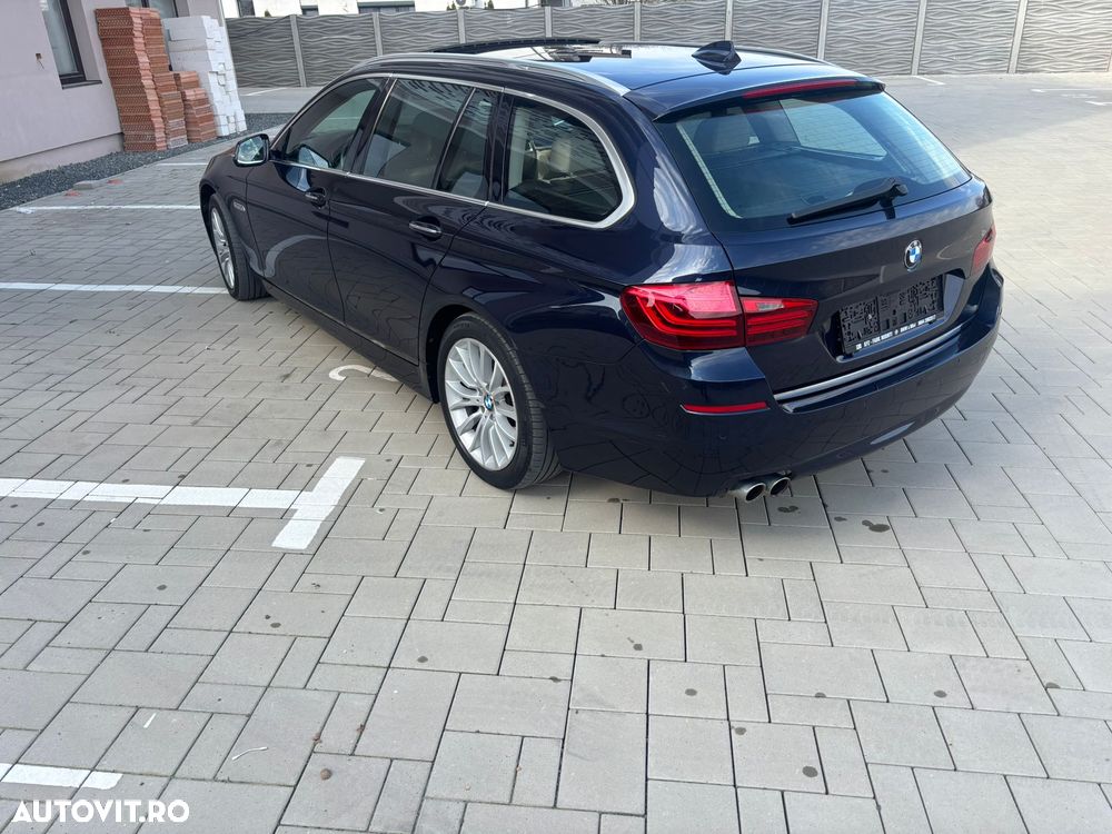 BMW Seria 5 525d Sport-Aut. Luxury Line - 12