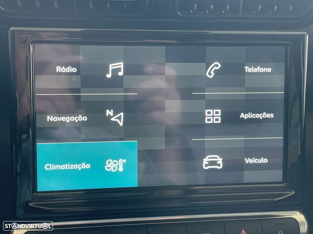 Citroën C3 Aircross 1.2 PureTech Shine EAT6 - 24