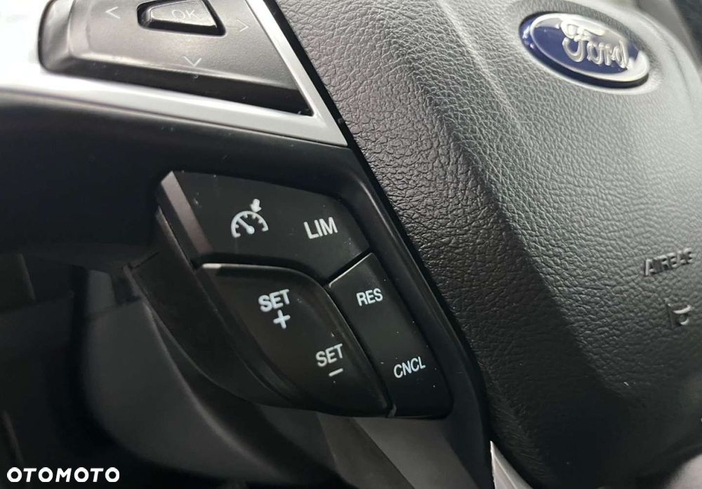 Ford S-Max - 27