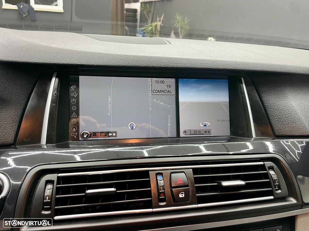 BMW 520 d Touring Luxury Line - 9