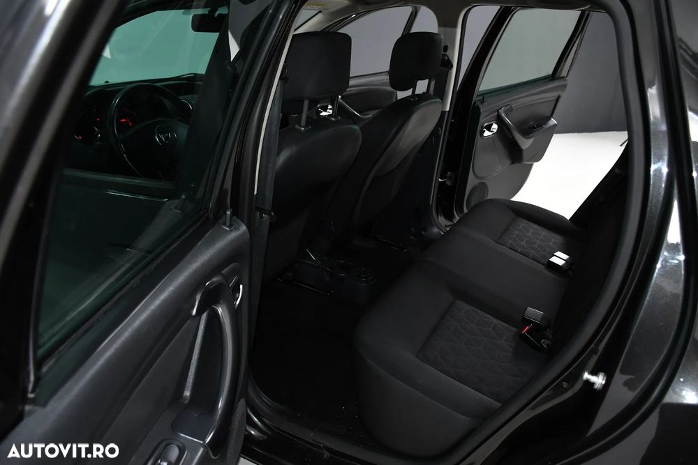 Dacia Duster dCi 110 2WD Prestige - 9
