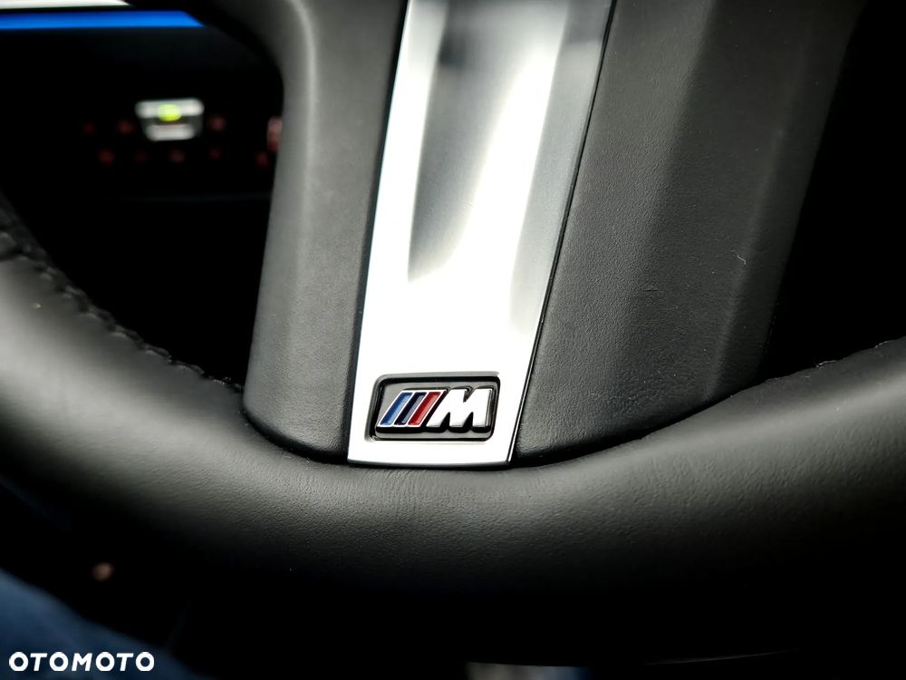 BMW Seria 3 - 16