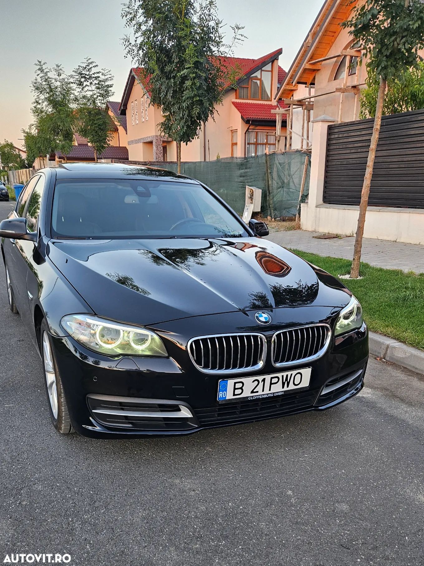 BMW Seria 5 520d xDrive AT - 1