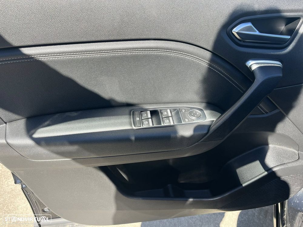 Renault Captur 1.0 TCe Techno - 13