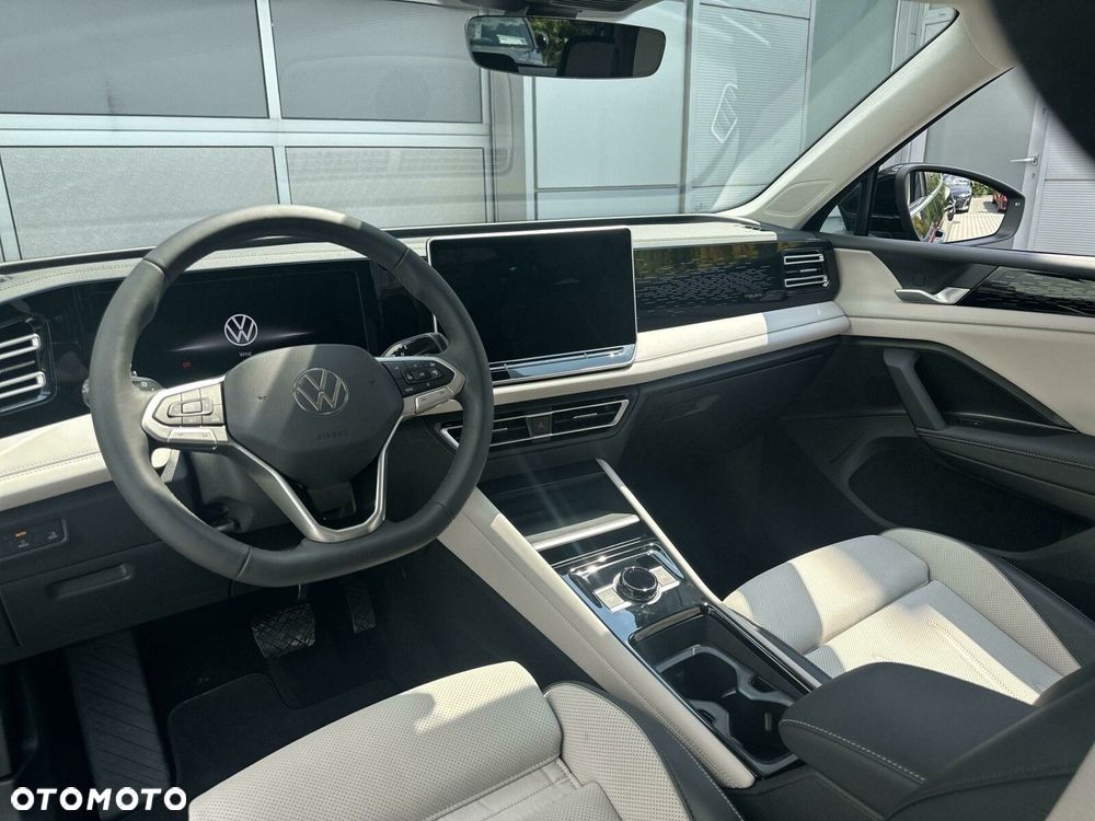 Volkswagen Tiguan - 14