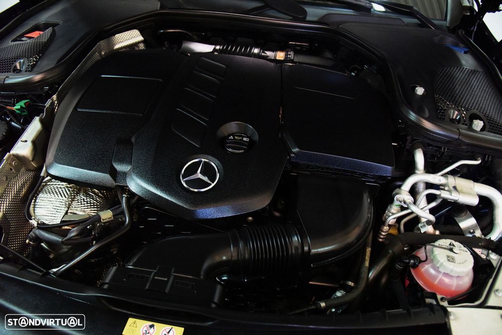 Mercedes-Benz E 300 de Avantgarde - 14