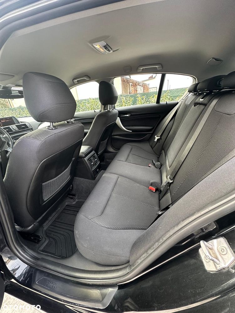 BMW Seria 1 116d - 17