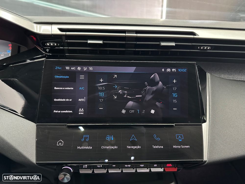 Peugeot e-308 54 kWh Allure - 23