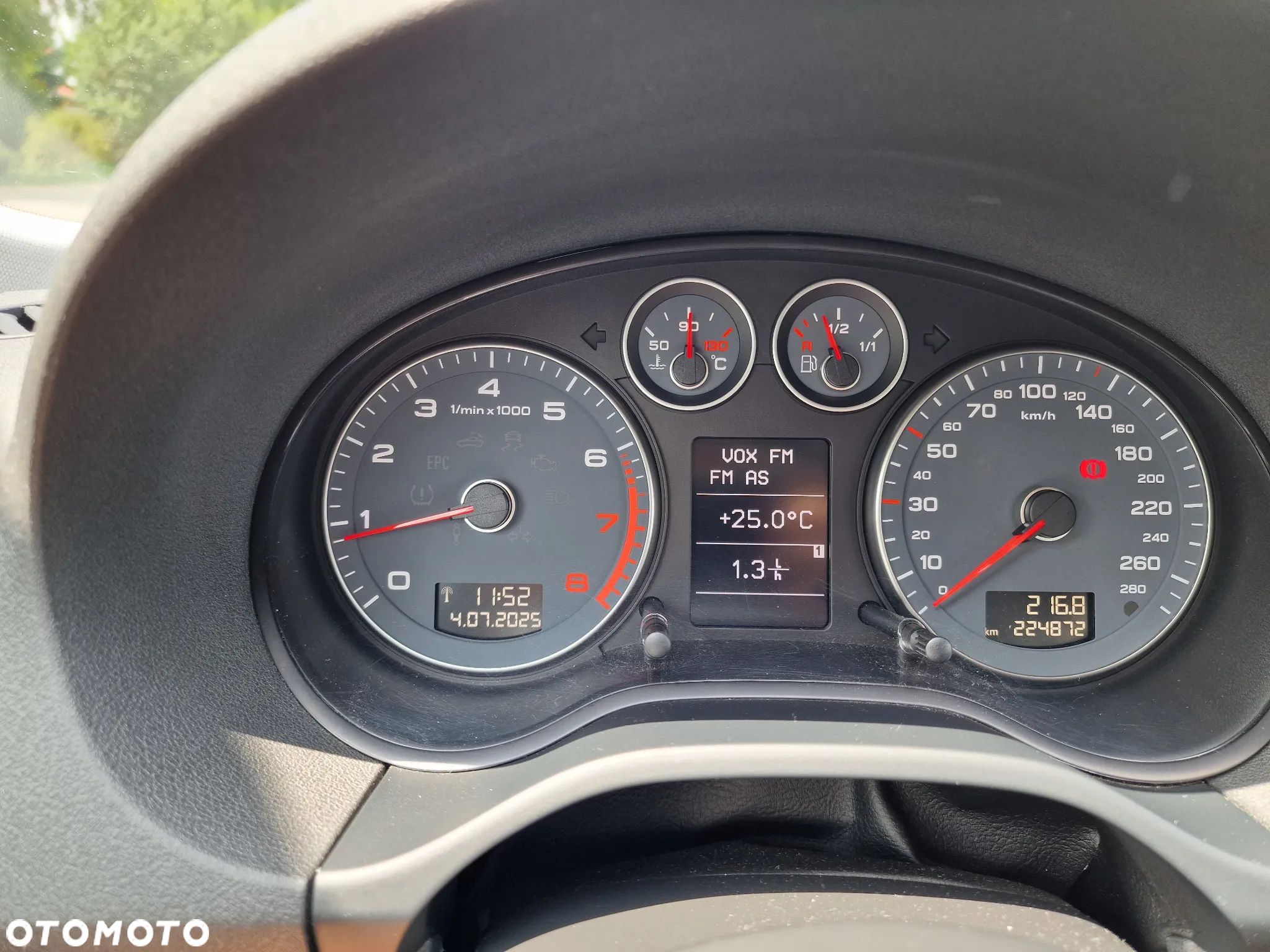 Audi A3 1.6 Ambiente - 32