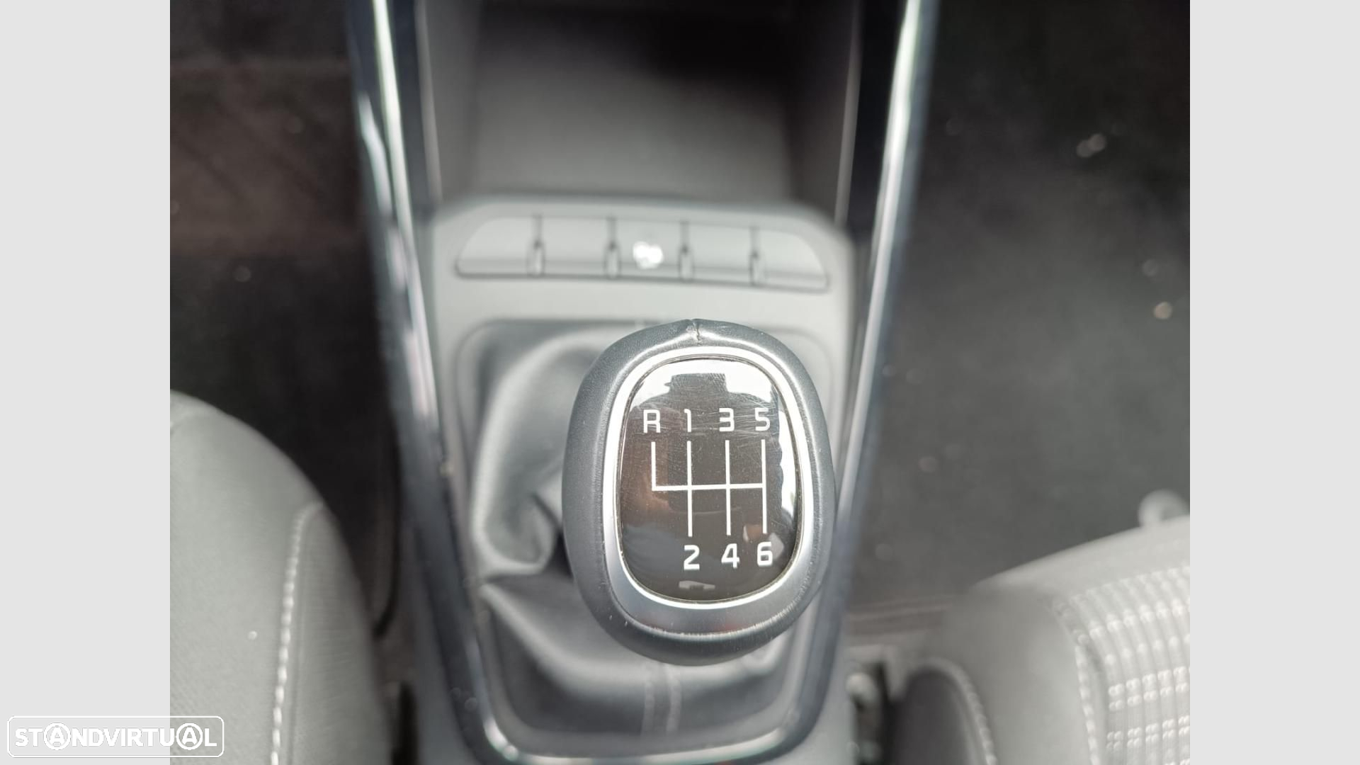 Kia Stonic 1.0 T-GDI Drive - 19