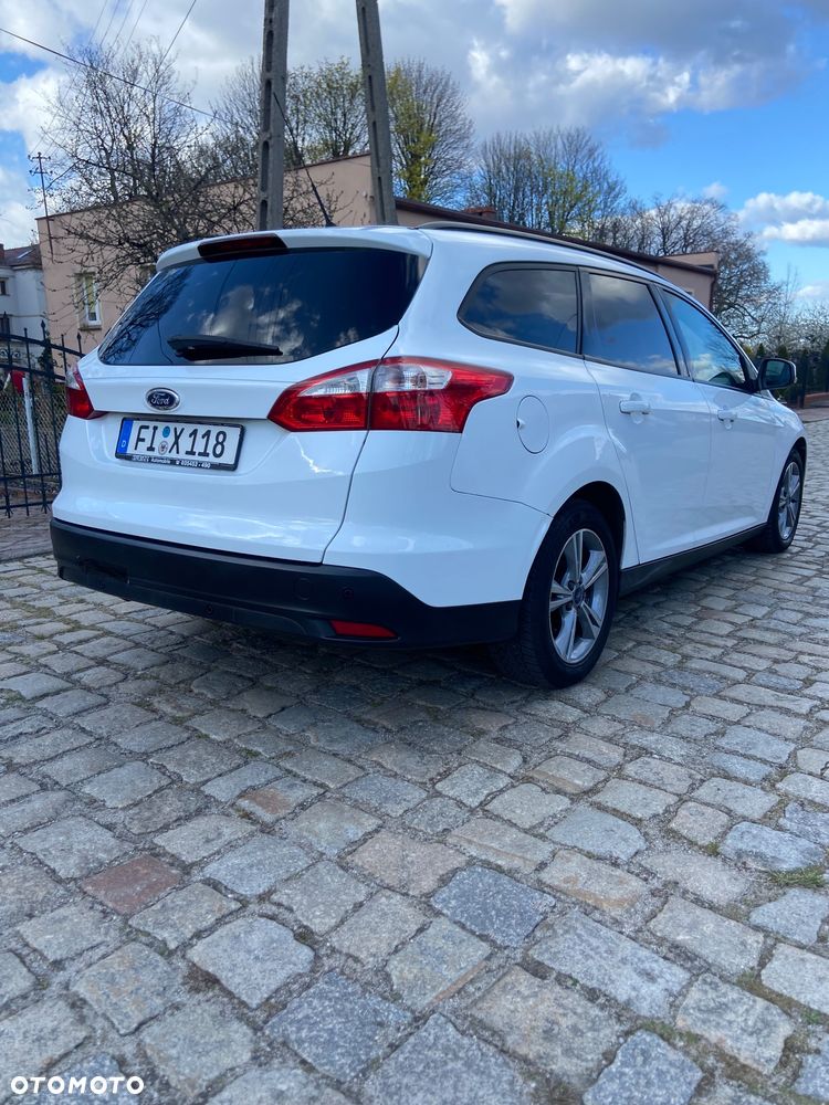 Ford Focus 1.6 TDCi DPF Trend - 11