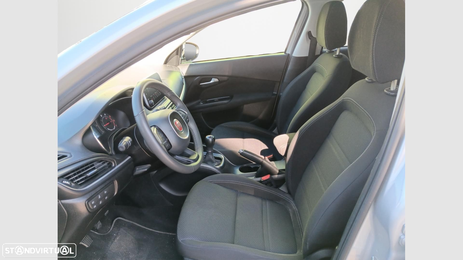 Fiat Tipo Station Wagon 1.3 M-Jet Lounge - 8