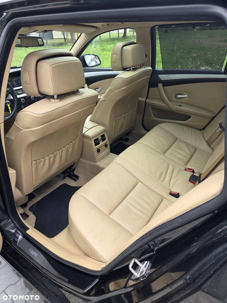 BMW Seria 5 520d - 18