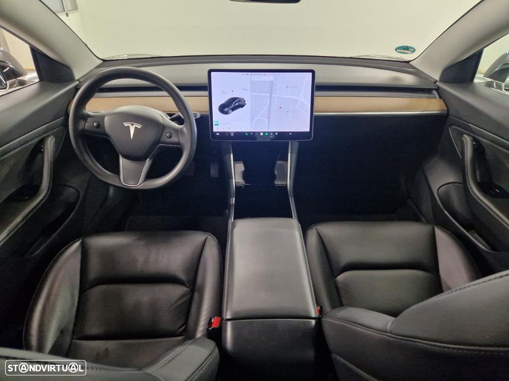 Tesla Model 3 Standard Range Plus RWD - 4