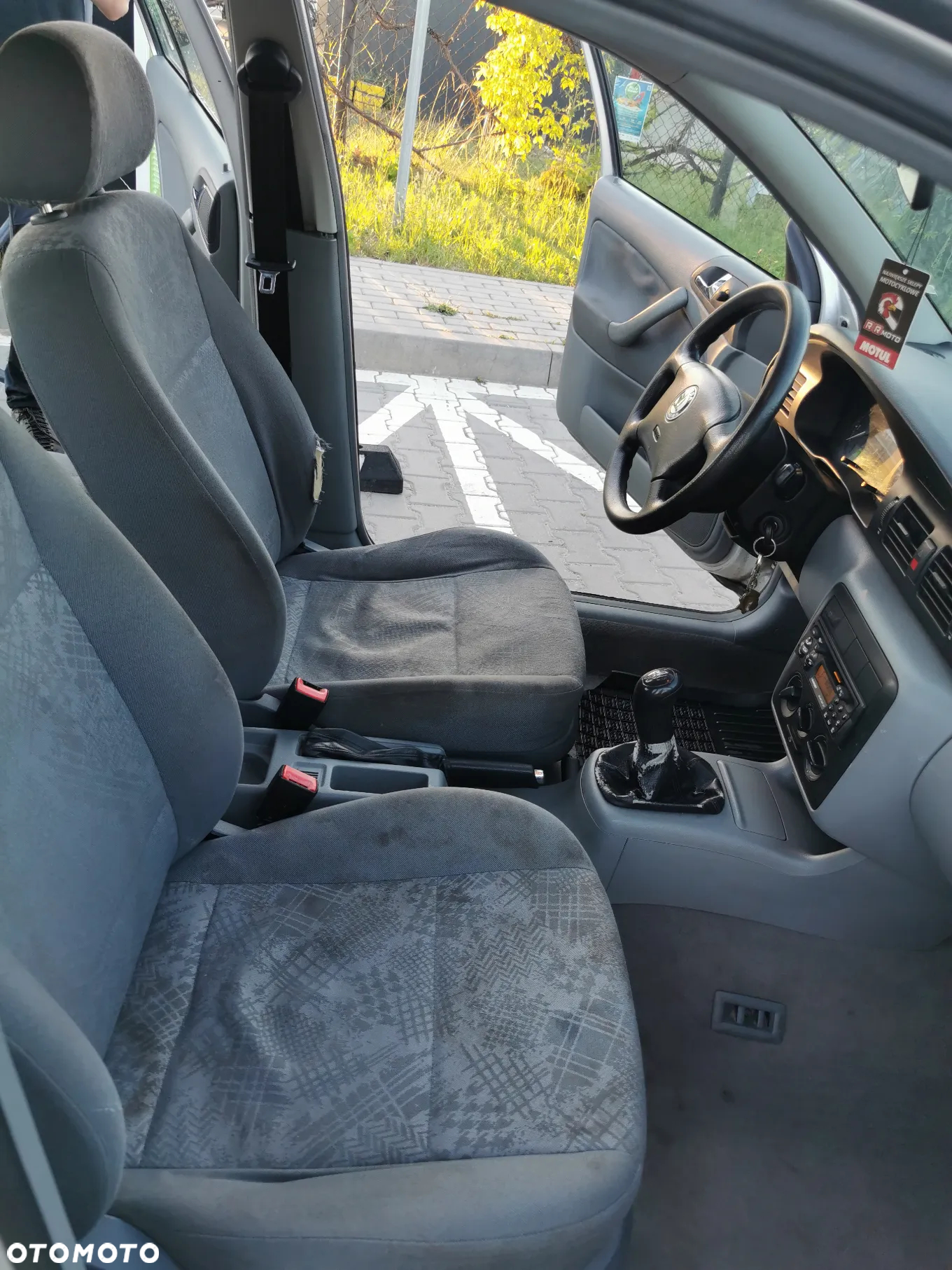 Skoda Octavia 1.6 LX - 8