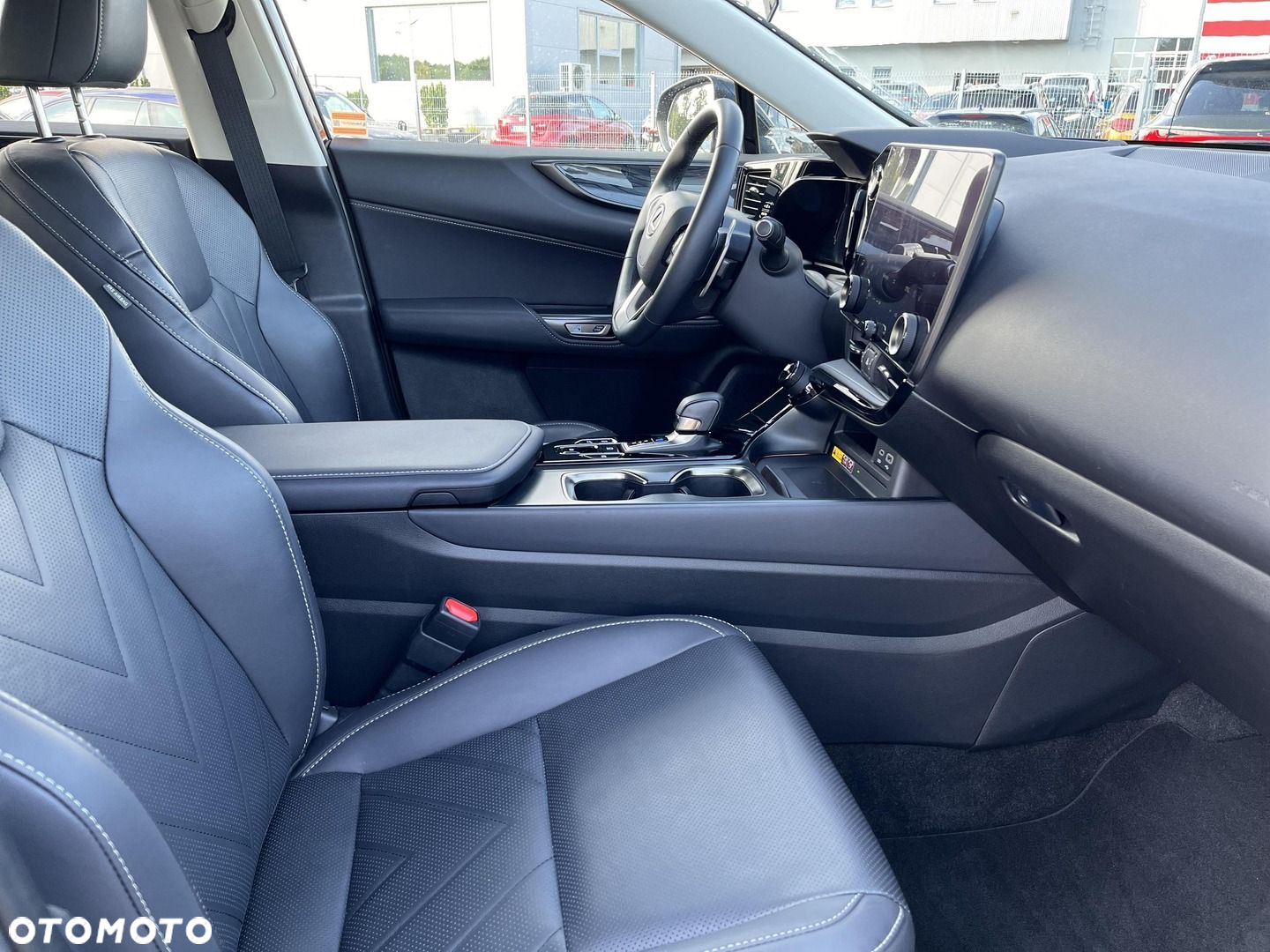 Lexus NX - 9
