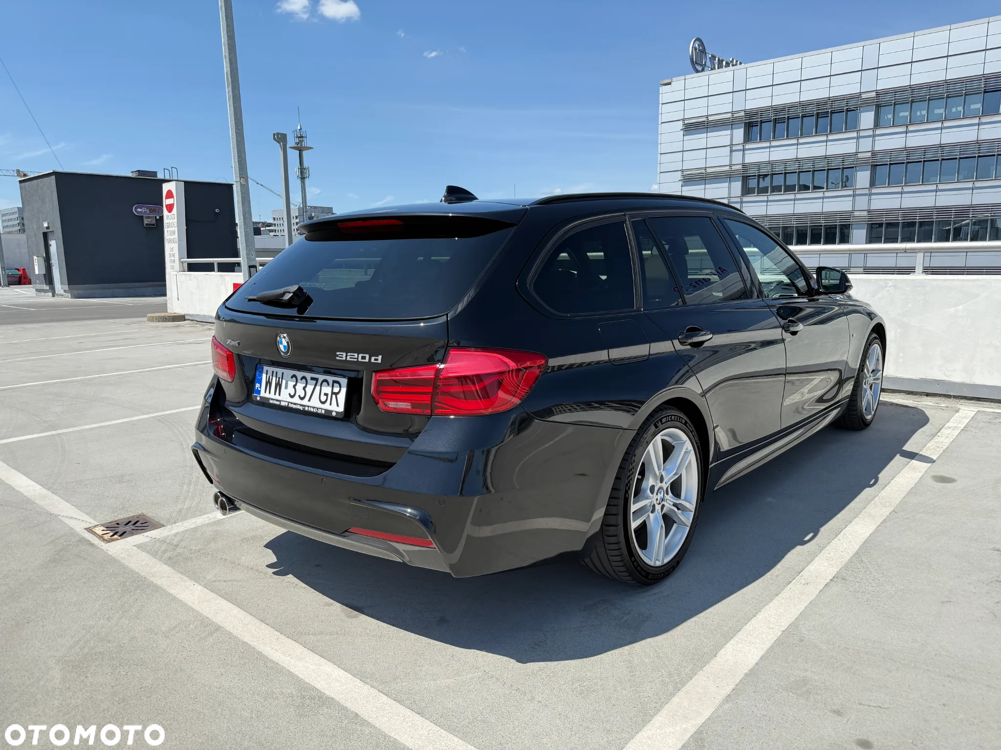 BMW Seria 3 320d xDrive M Sport - 9