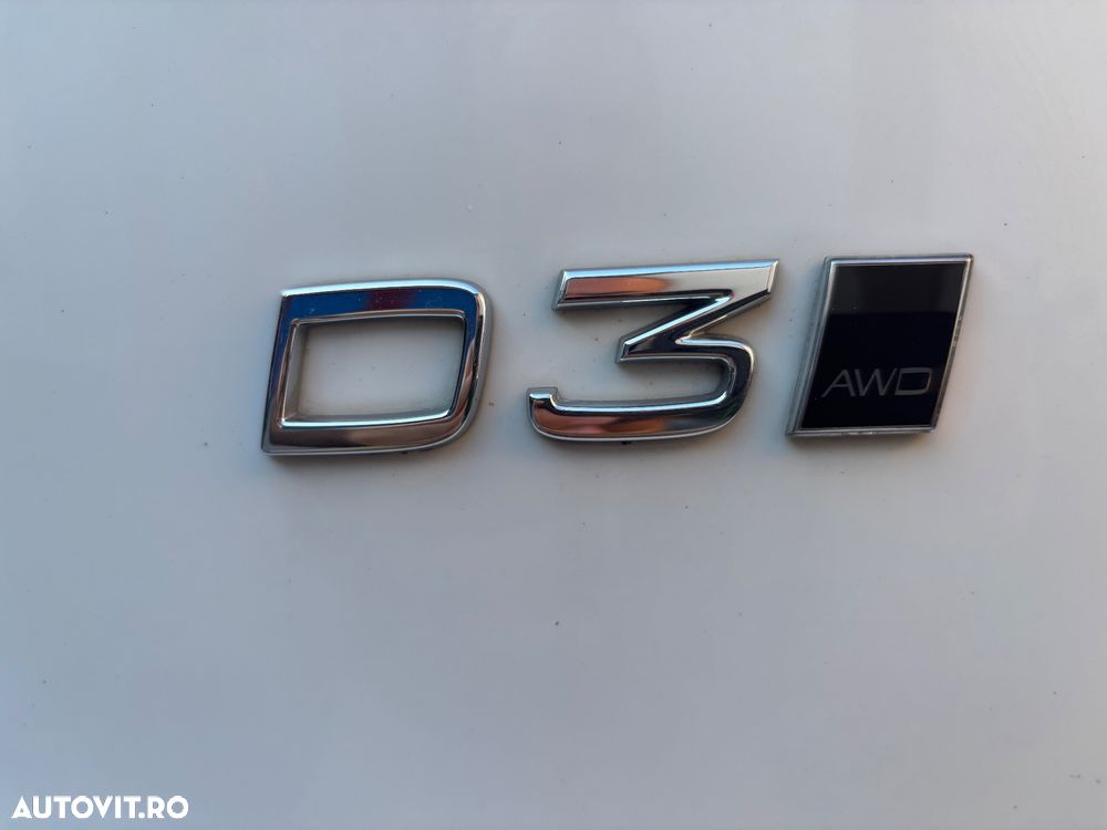 Volvo XC 40 D3 AWD Momentum - 18