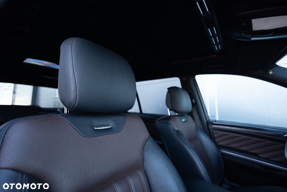 Mercedes-Benz GL 500 4Matic 7G-TRONIC Grand Edition - 28
