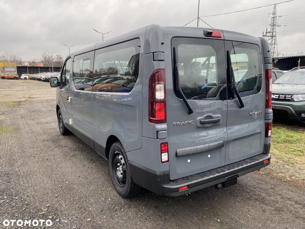 Renault Trafic - 13