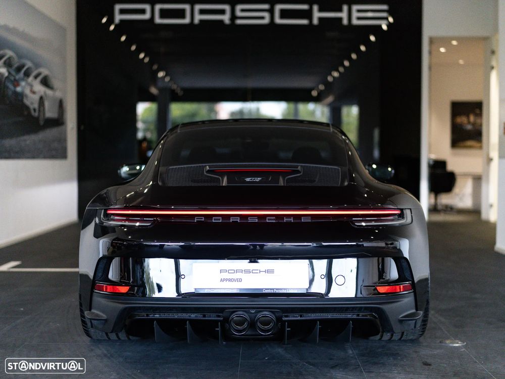 Porsche 911 (992) - 11