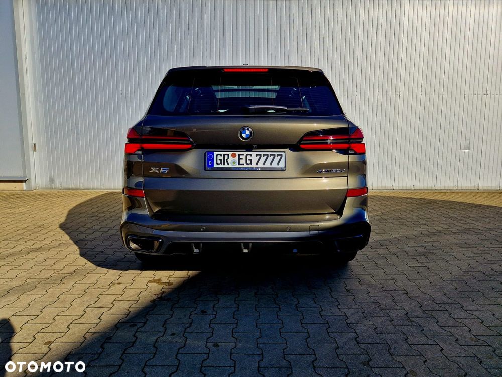 BMW X5 xDrive30d sport - 4