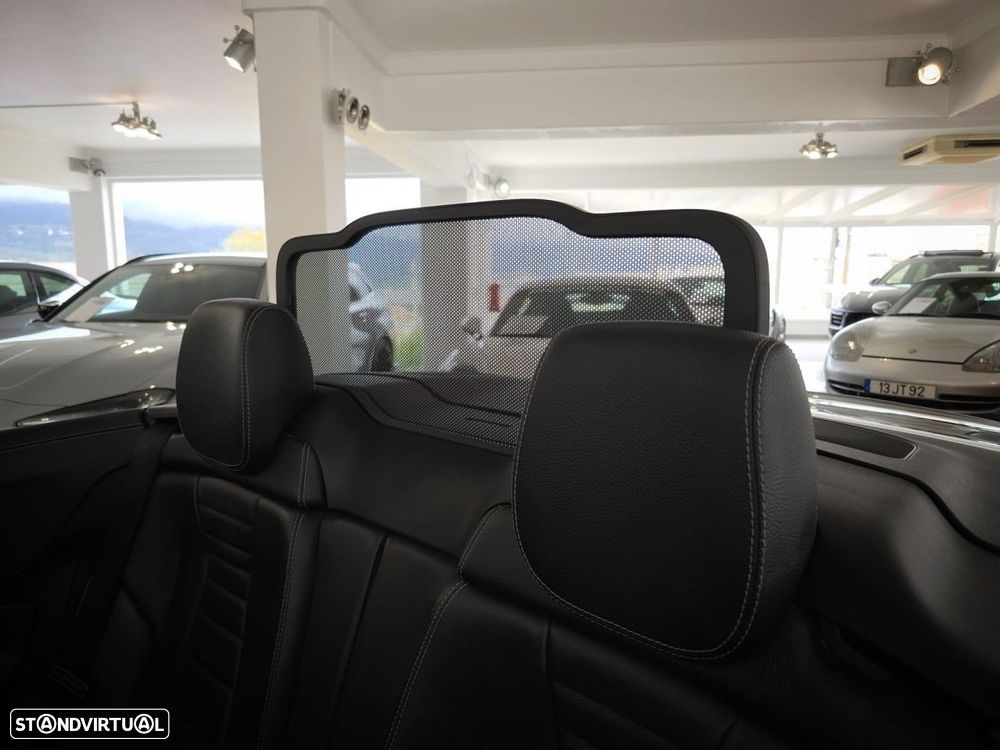 Mercedes-Benz E 220 d AMG Line - 41