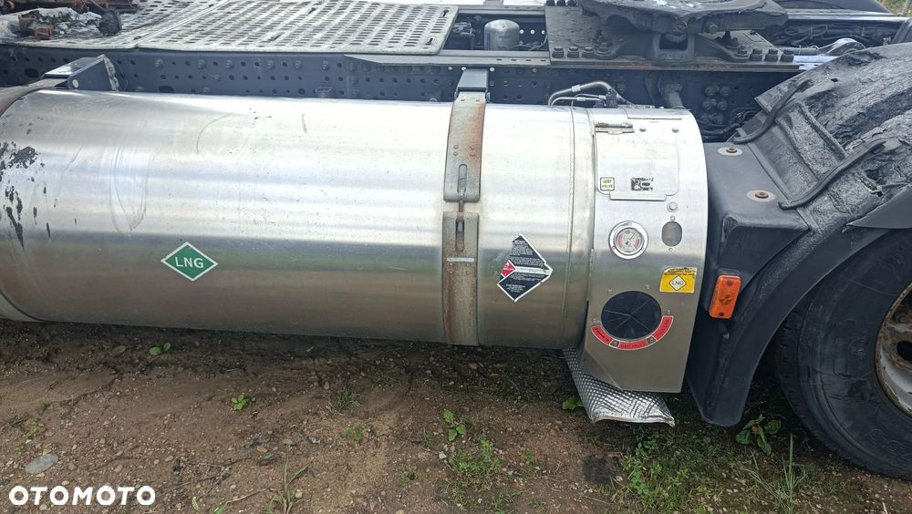 ZBIORNIK LNG GAZU ZIEMNEGO CHART 598L IVECO S WAY 2021 HLNG-158 5802695663 - 1