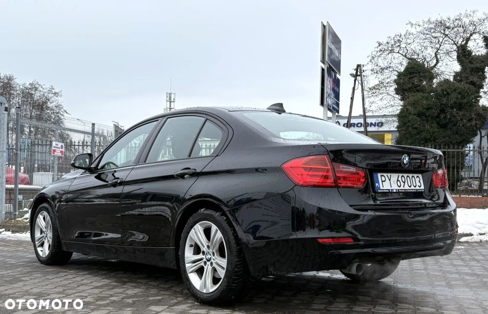 BMW Seria 3 316i Sport Line - 6