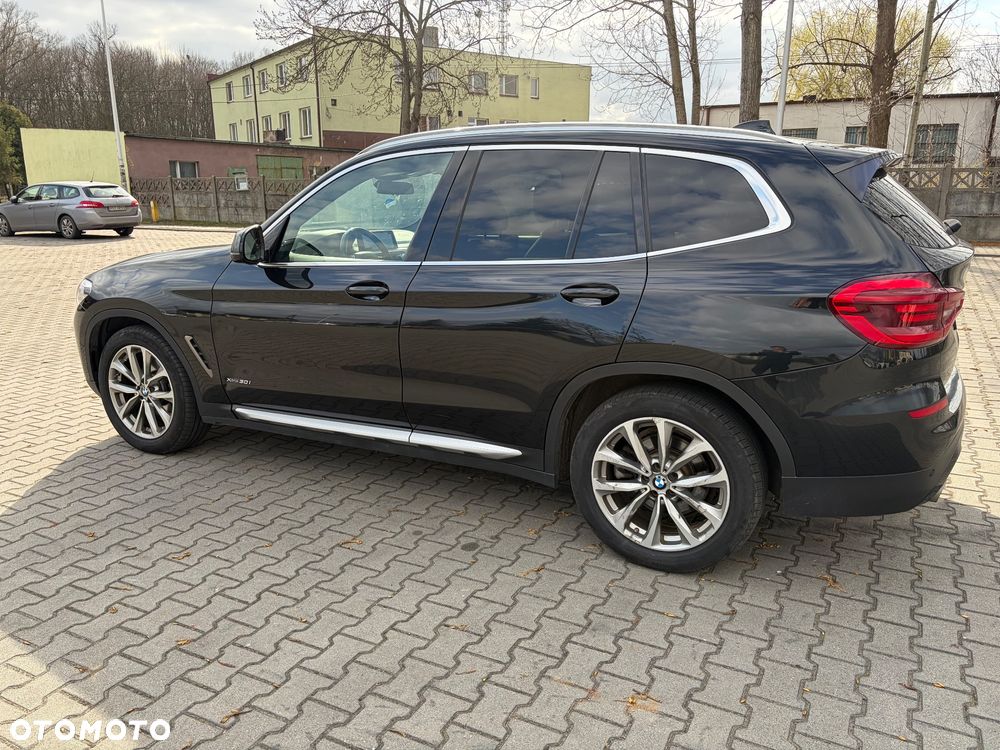 BMW X3 xDrive30i xLine - 9