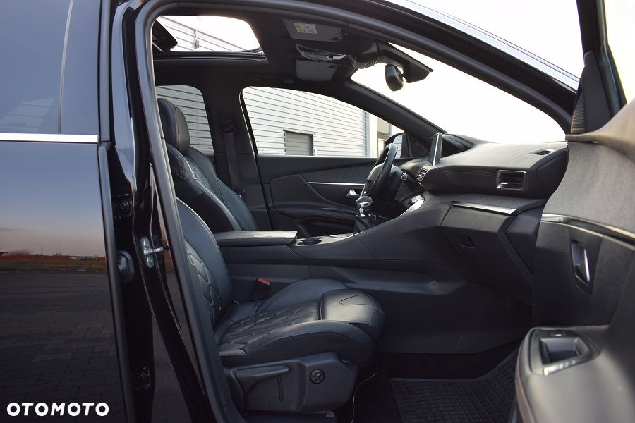 Peugeot 3008 1.2 PureTech GPF Allure S&S - 14