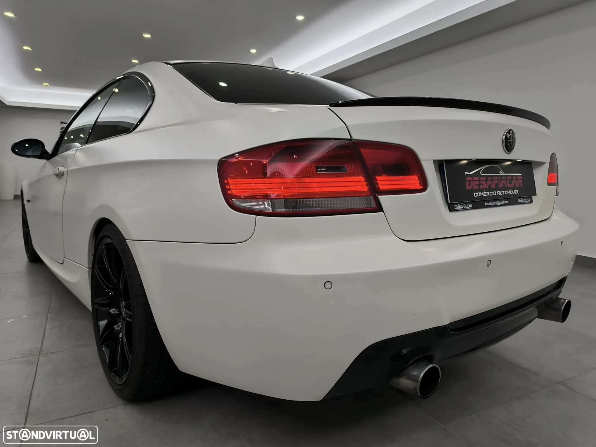 BMW 320 d Coupe - 15