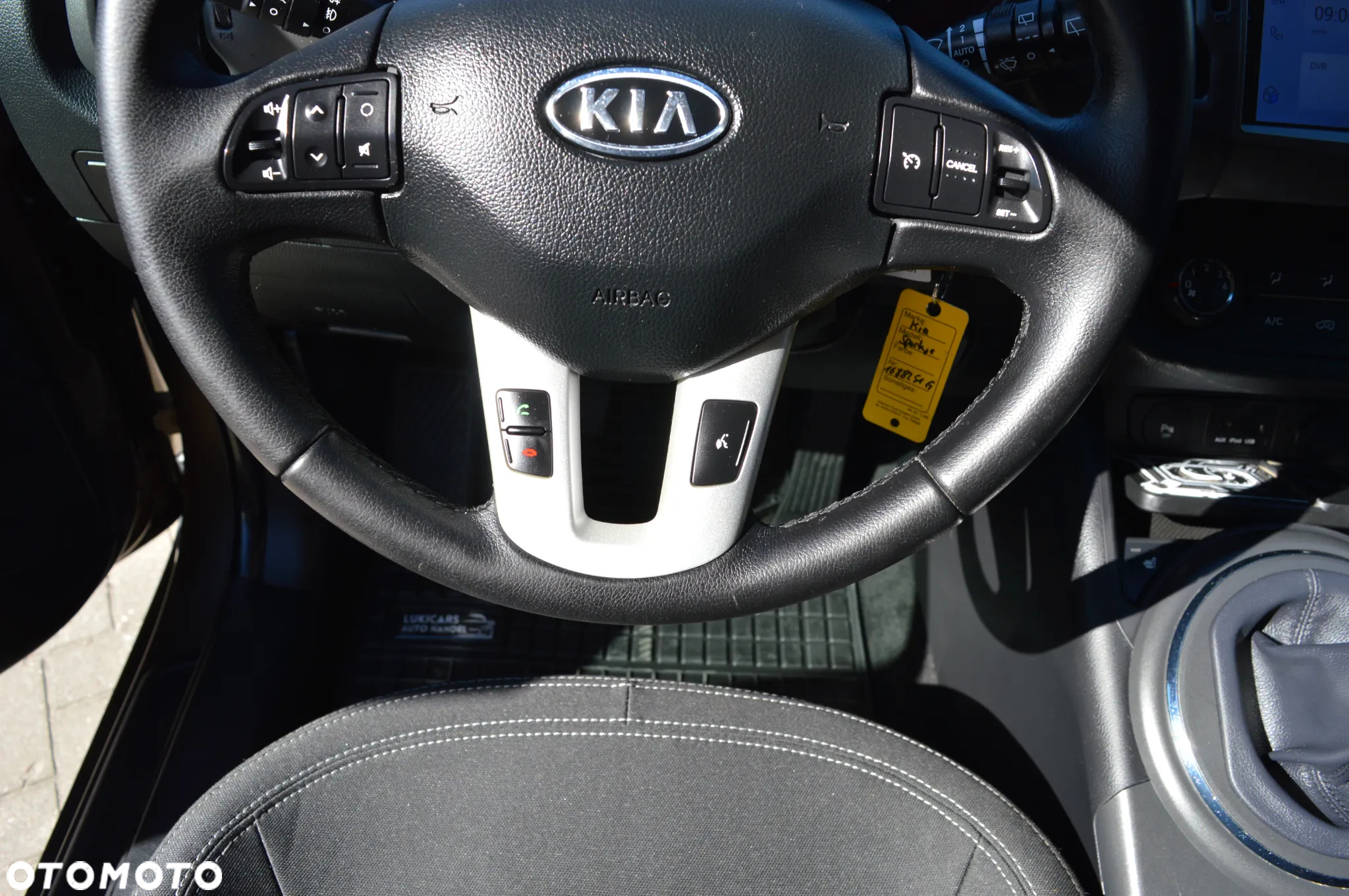 Kia Sportage 1.7 CRDI 2WD Dream-Team Edition - 19