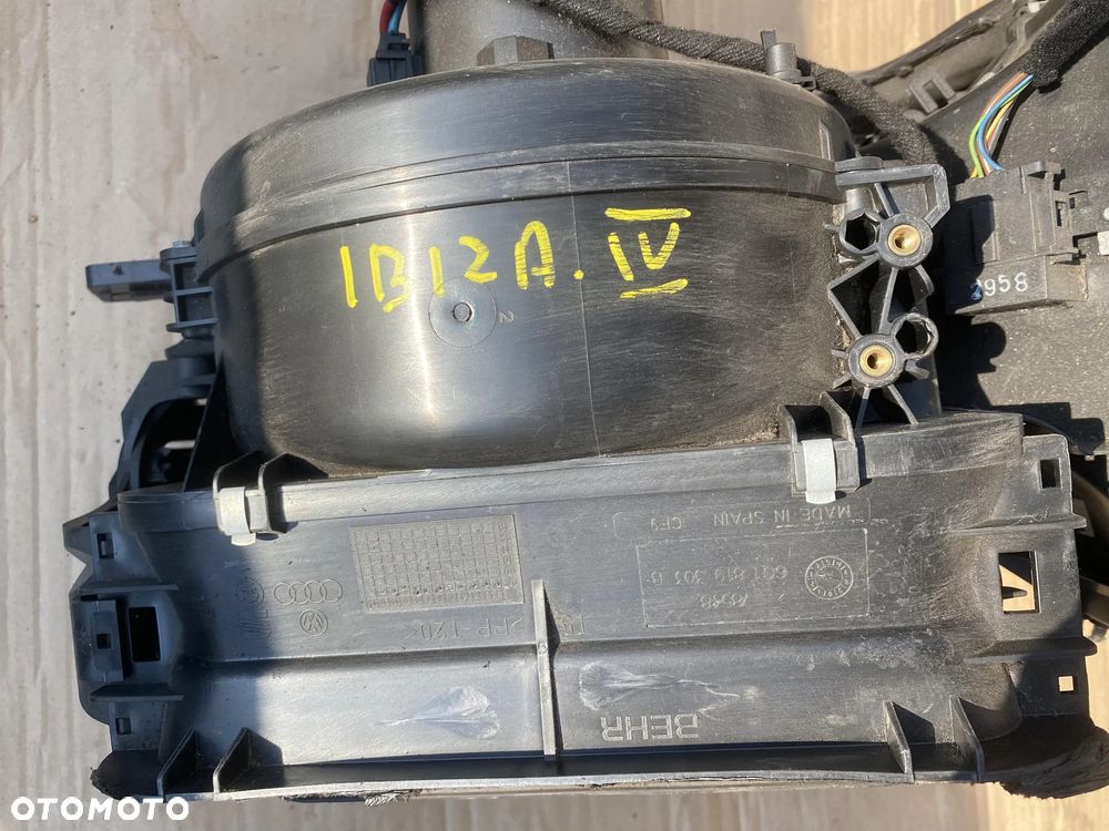 Nagrzewnica klimatronic 6Q1820308R Seat Ibiza IV OE - 2