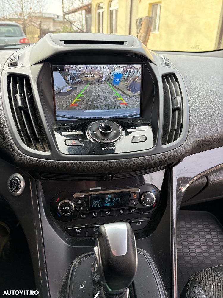 Ford Kuga 2.0 TDCi Powershift 4WD Titanium - 12