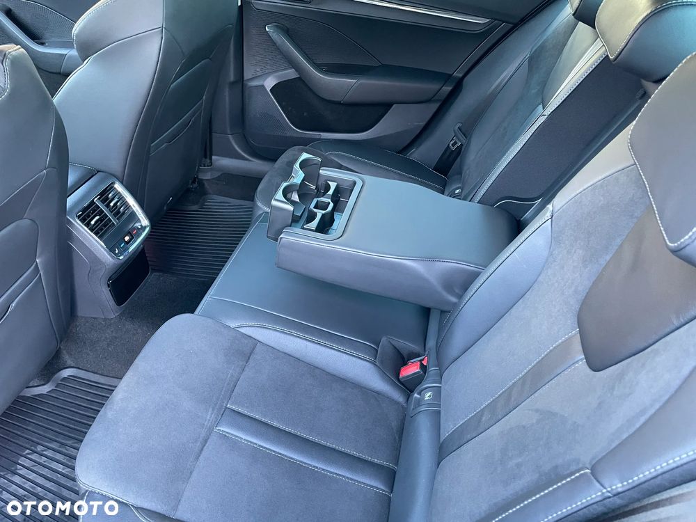 Skoda Octavia 2.0 TDI 4x4 Style DSG - 31