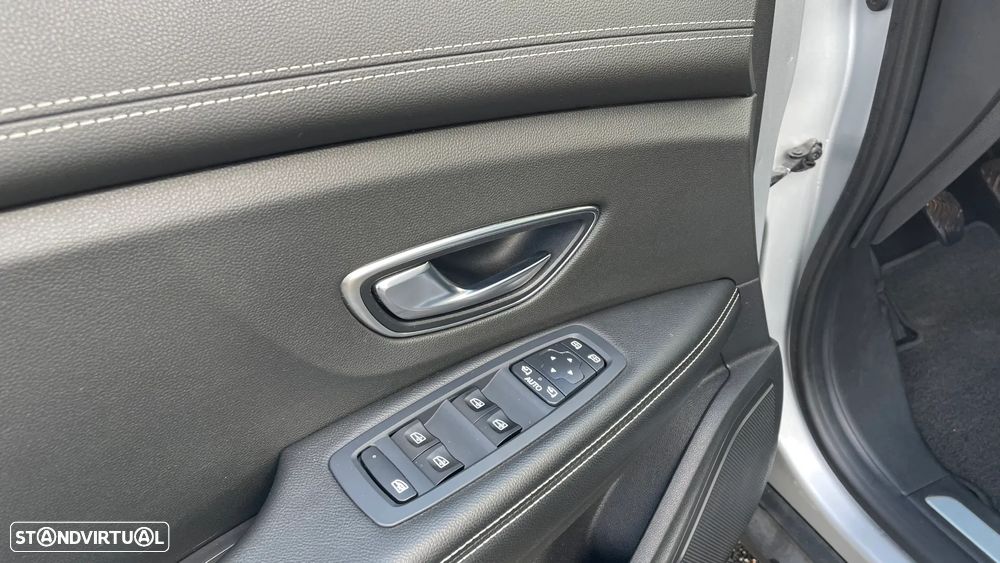 Renault Grand Scénic Energy dCi 110 Start & Stop Dynamique - 28