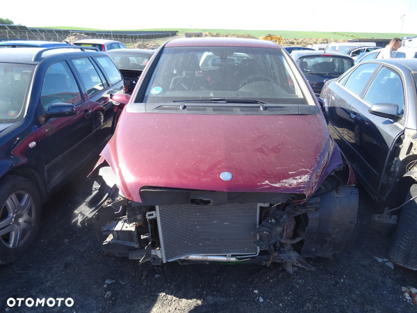 Mercedes B200 2006 lakier(597) na części maska drzwi klapa zderzak