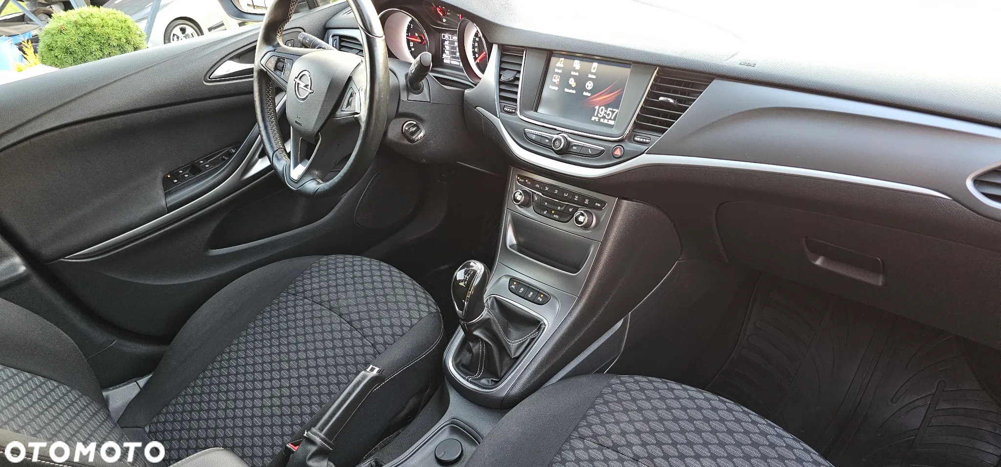 Opel Astra 1.4 Turbo Start/Stop Sports Tourer Dynamic - 39