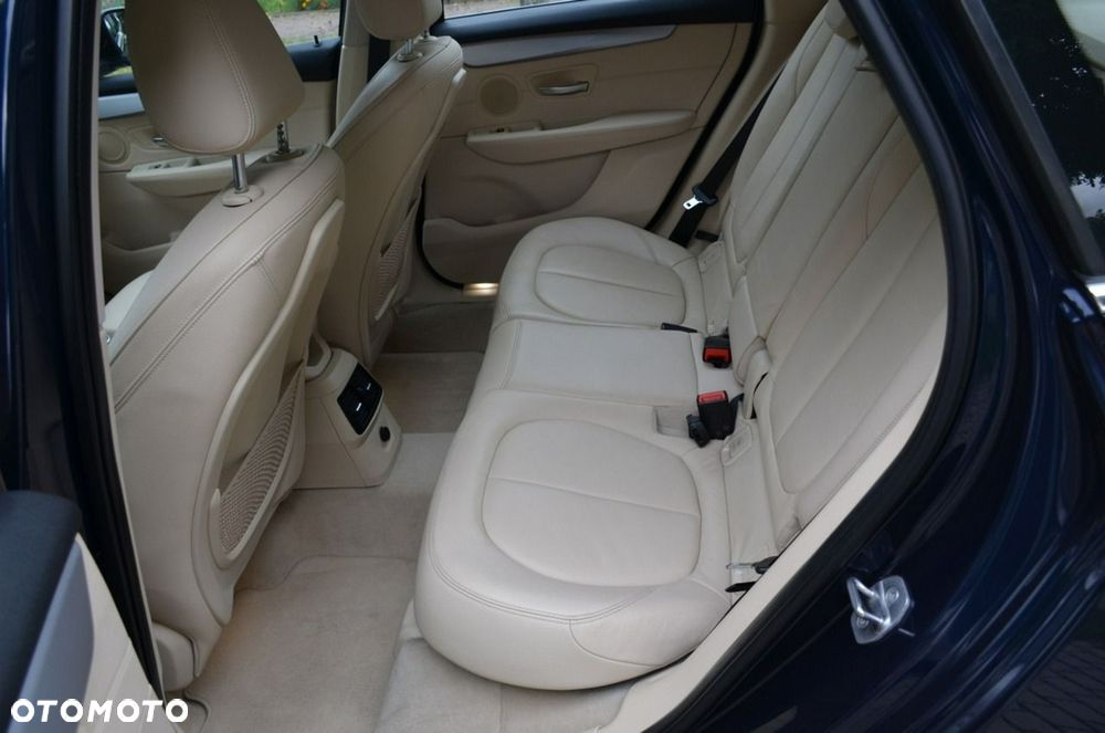 BMW Seria 2 - 27
