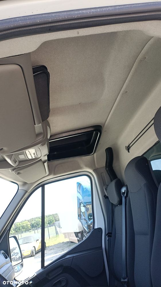 Renault Master - 13