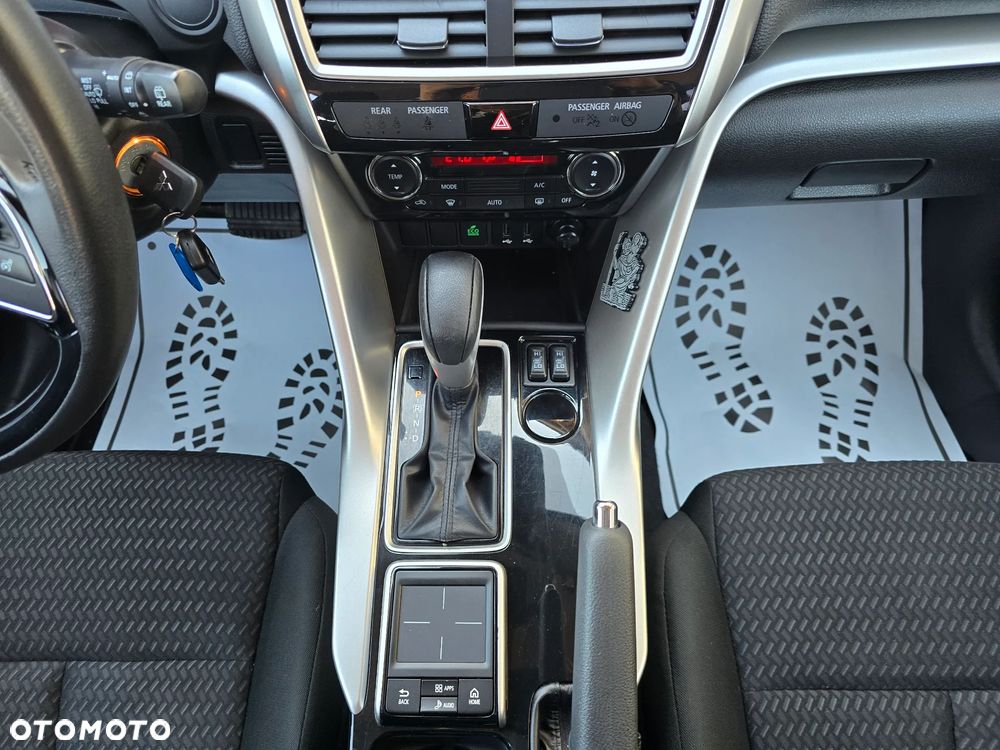 Mitsubishi Eclipse Cross 1.5 T-MIVEC 2WD CVT Diamant - 23