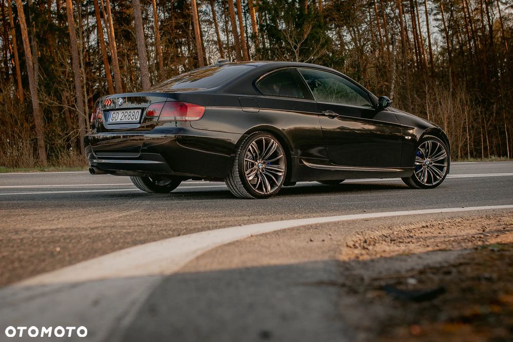 BMW Seria 3 330d - 28