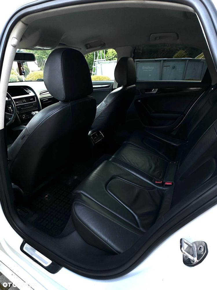 Audi A4 2.0 TDI Limited Edition Multitr - 14