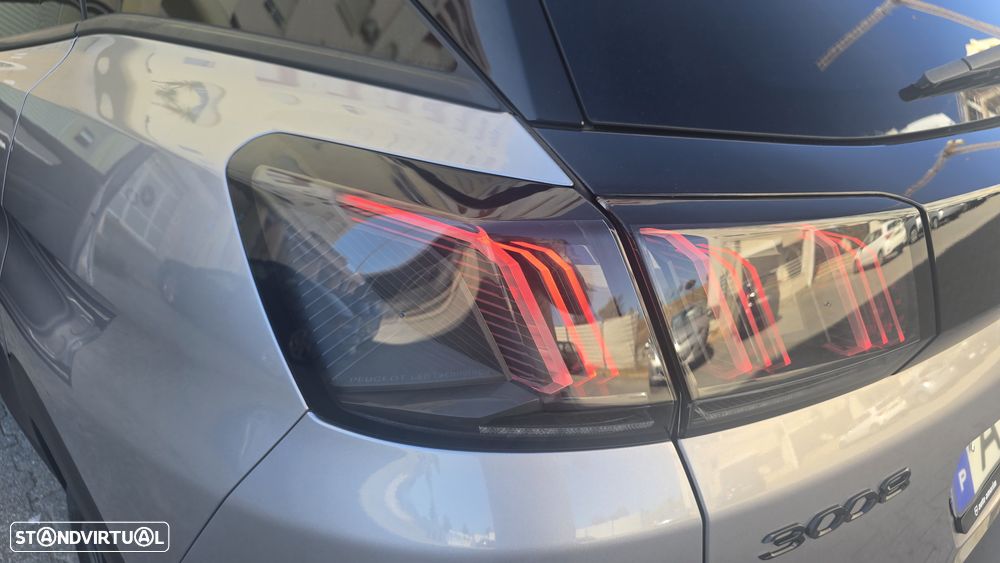 Peugeot 3008 1.5 BlueHDi GT Pack EAT8 - 24