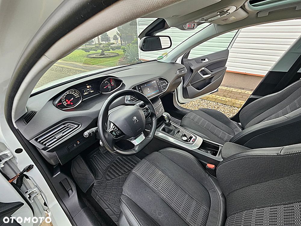 Peugeot 308 BlueHDi FAP 150 EAT6 Stop & Start Allure - 31