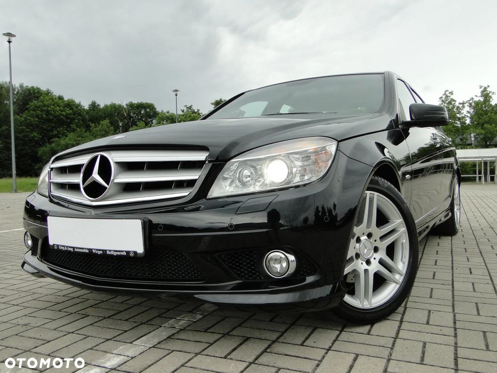 Mercedes-Benz Klasa C 200 7G-TRONIC Avantgarde Edition - 40