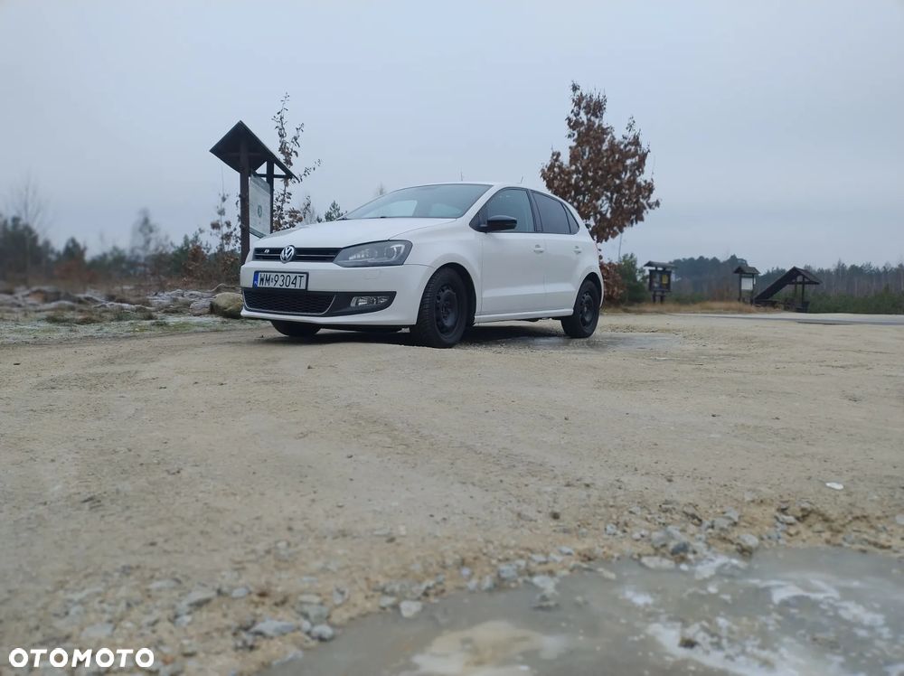Volkswagen Polo 1.6 TDI Highline - 14